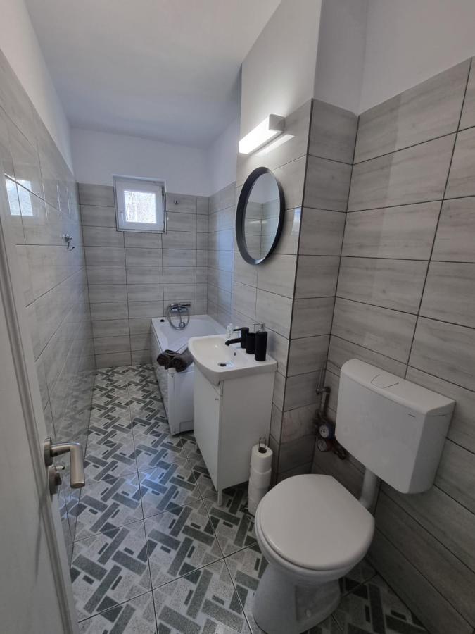Lacul Tei Aparthotel Bucharest Luaran gambar